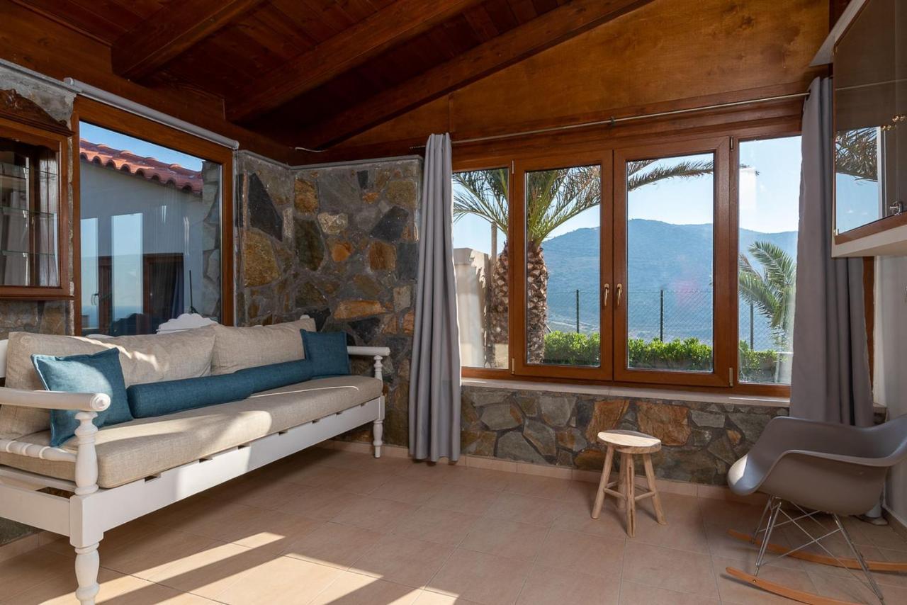 Vitamin Sea Luxury Villas Агия-Пелагия  Экстерьер фото